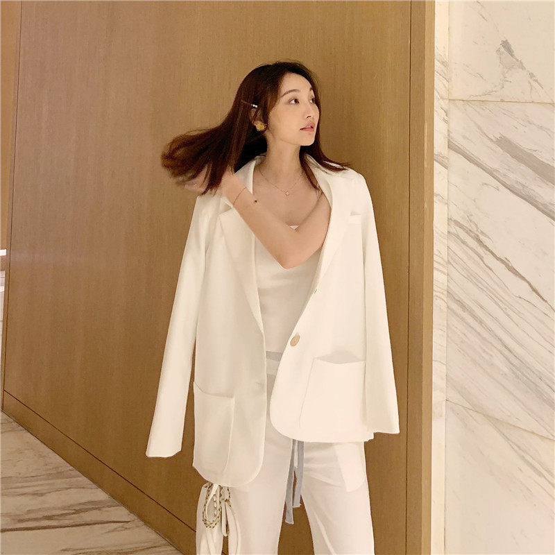 2021 spring and Autumn net red small suit thin jacket women's casual wild loose long-sleeved large size white suit top