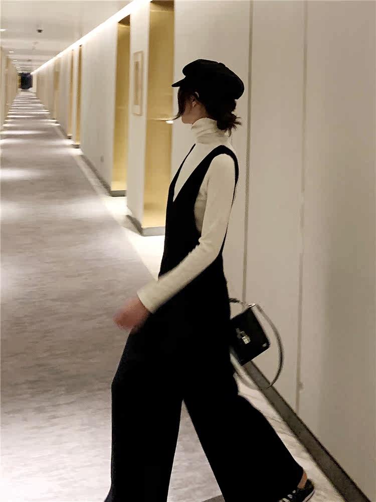 Autumn and winter 2021 Black knitted wool jumpsuit baby bag pants Straight vertical polar wide leg pants Pants Children