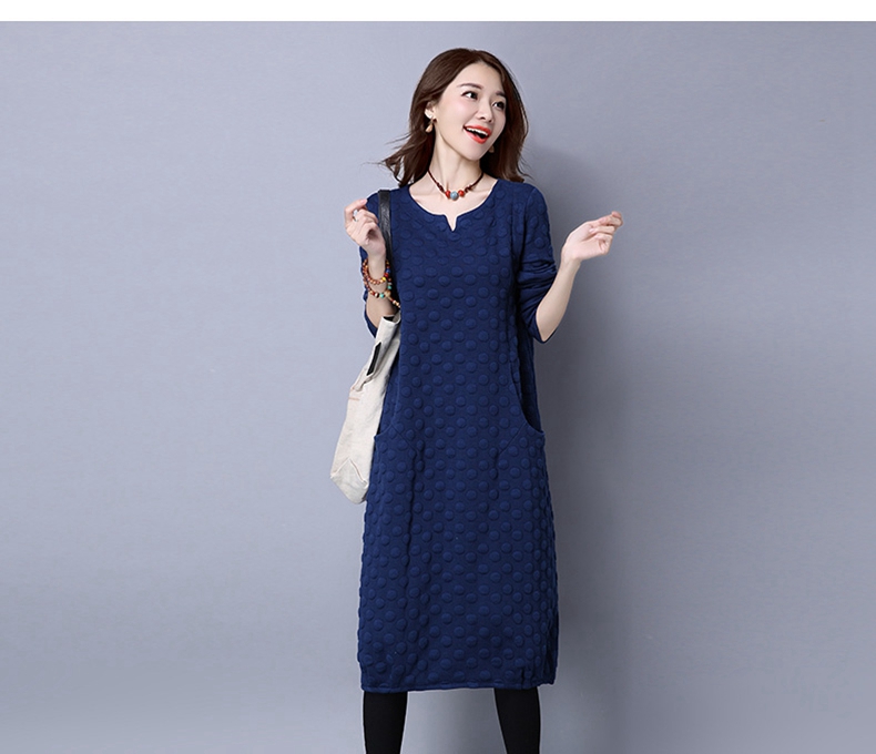 Đầm dạ hội nữ dày 2018 thu đông retro mới retro kết hợp với chất liệu nhung cotton và váy lanh rộng đầm ấm đầm dài qua gối de thương