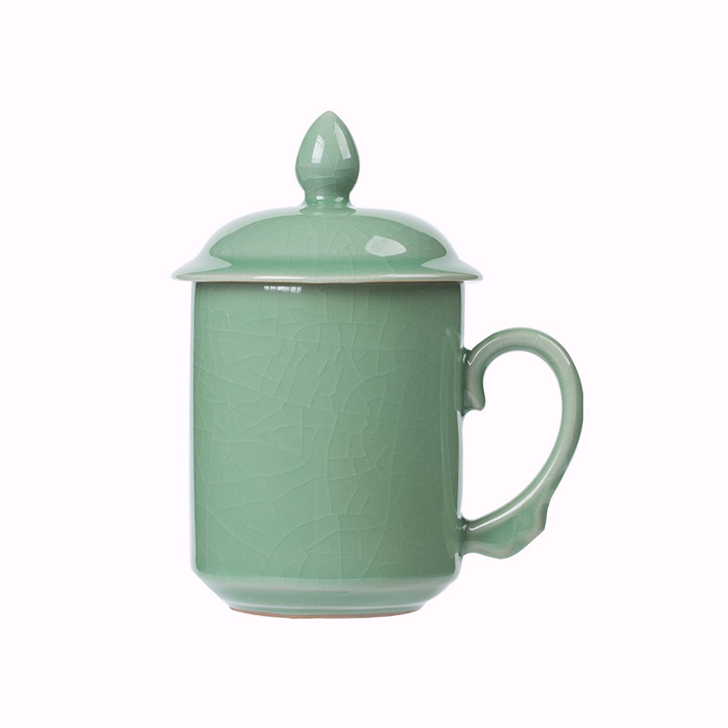 Celadon ceramic tea cup with lid cup working meeting of high - grade male lady hotel personal special keller cups