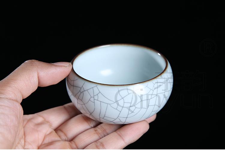 QY Wang Wu new invited on ceramic kung fu tea cup together scene celadon all hand cup cup single glass bowl