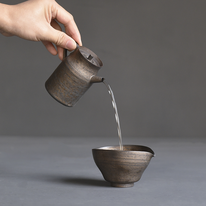 Poly real scene manual coarse pottery teapot variable straight pot of coarse pottery metal glaze gold ball hole teapot the teapot