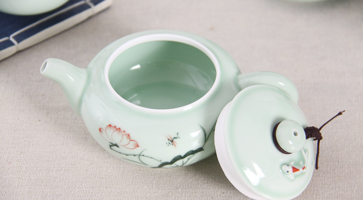 Boil the teapot tea single pot small household health pot carp jingdezhen ceramic celadon kung fu tea set hand - made of lotus