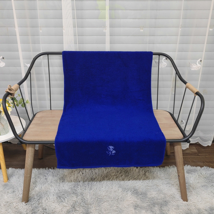 Japanese-Made 100% Pure Cotton Embroidered Klein Blue Towel and Bath Towel Set, Thickened Face Towel, Soft and Absorbent, 60X120 Japanese-Made 100% Pure Cotton Embroidered Klein Blue Towel and Bath Towel Set, Thickened Face Towel, Soft and Absorbent, 60X120