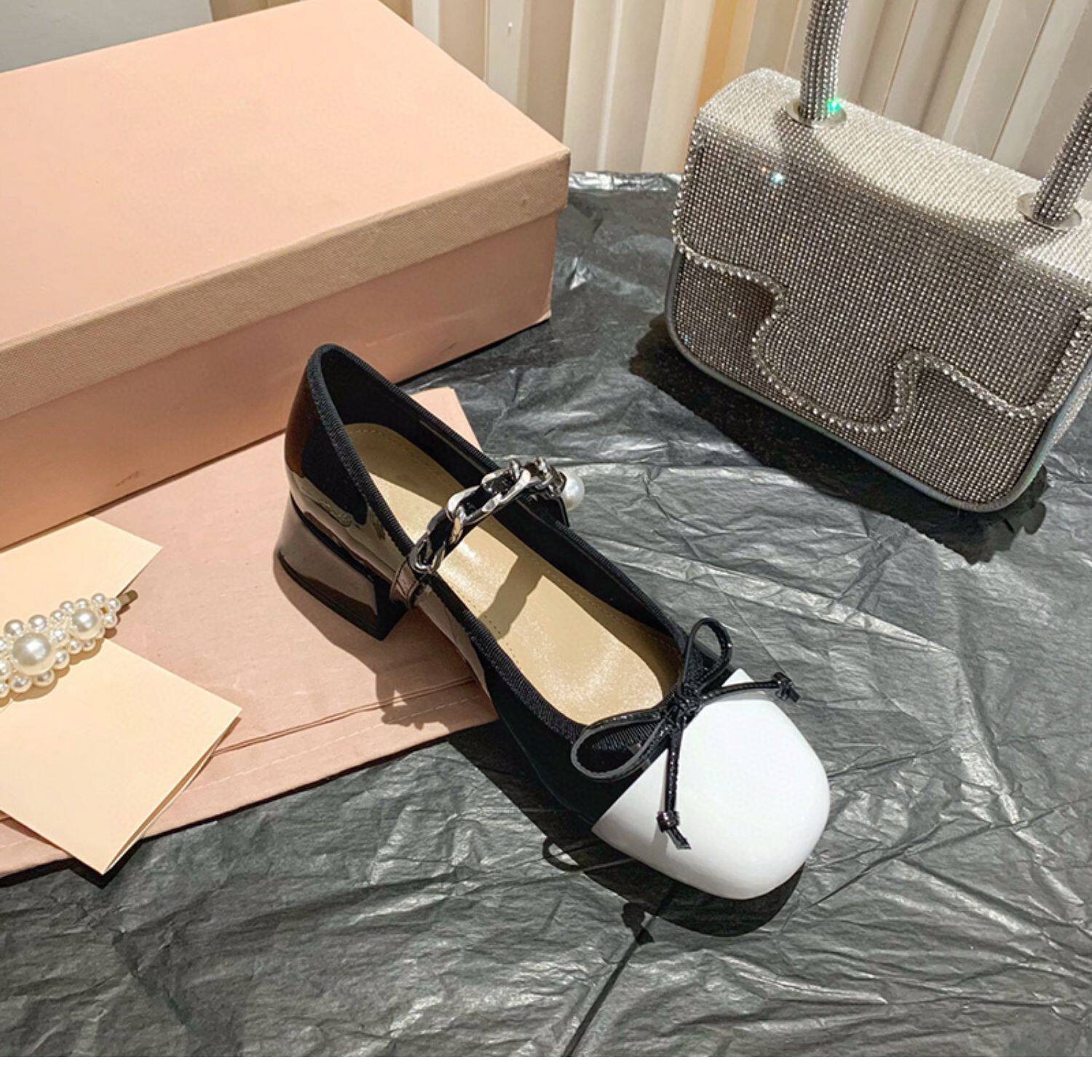 Туфли Мэри Джейн miu*法式复古中跟蝴蝶结高跟鞋粗跟方头一字扣小香风玛丽珍单鞋女 Rv&sw