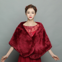 Bride wedding dress hairy shawl enlarged thick long sleeve wedding dress cheongsam bridesmaid winter shawl winter fur coat