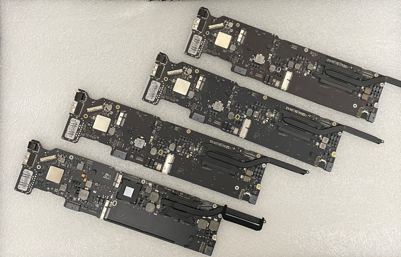 Apple MacBook A1466 Laptop Motherboard 820-00165-A 820-3437-B