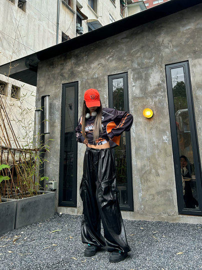 PANMIE25原创复古亮面pu皮裤工装大口袋街舞爵士红灰黑直筒休闲裤