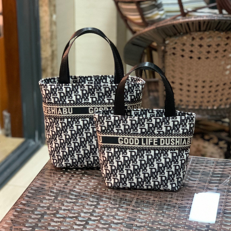New Korean-Style Lettered Makeup Bag, Storage Bag, Small Handbag, Mommy Bag, Fashionable Work and Shopping Bag, Casual Bag