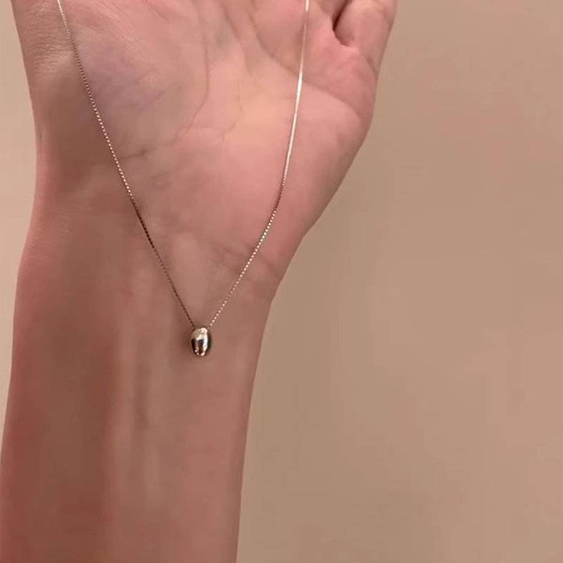 Inspiration Muse~Apical Designer Small Silver Bean Necklace for Women, Delicate and Slimming Clavicle Chain Neck Accessory Inspiration Muse~Apical Designer Small Silver Bean Necklace for Women, Delicate and Slimming Clavicle Chain Neck Accessory