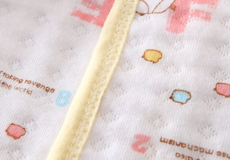 Coffret cadeau pour bébé - Vêtements + Fournitures - Ref 1976619 Image 36