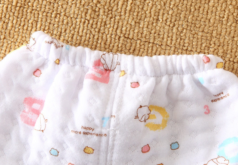 Coffret cadeau pour bébé - Vêtements + Fournitures - Ref 1976619 Image 39