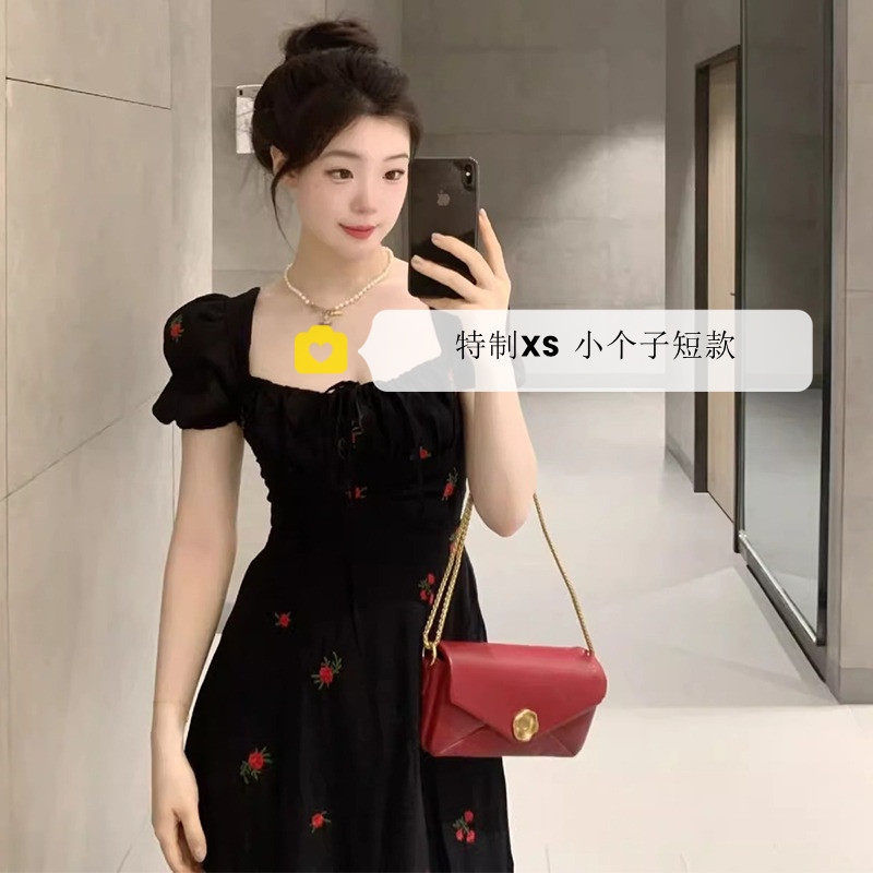 150小矮个子碎花连衣裙女收腰法式赫本风茶歇a字中长裙xs显高搭配