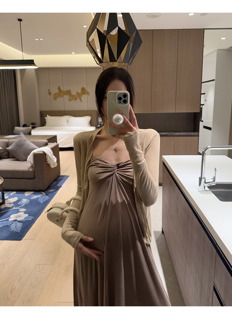 金色的茧 孕期洋气孕妇装新款孕妈连衣裙女夏辣妈法式礼服抹胸裙 — 15