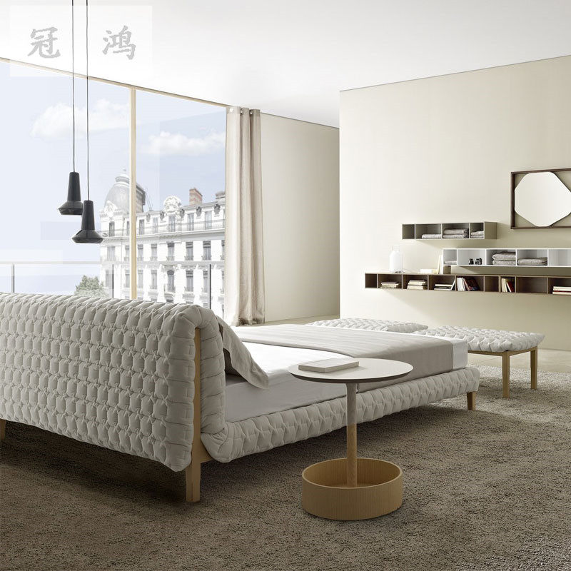 Freehand space bed creative Nordic designer Italian minimalist light luxury modern minimalist custom solid wood double soft bed