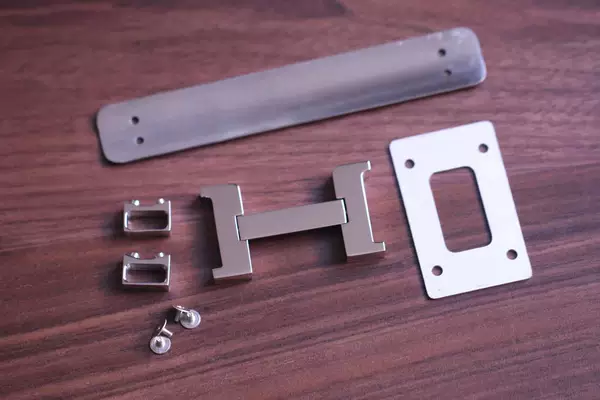 Товары от 梁明浩92