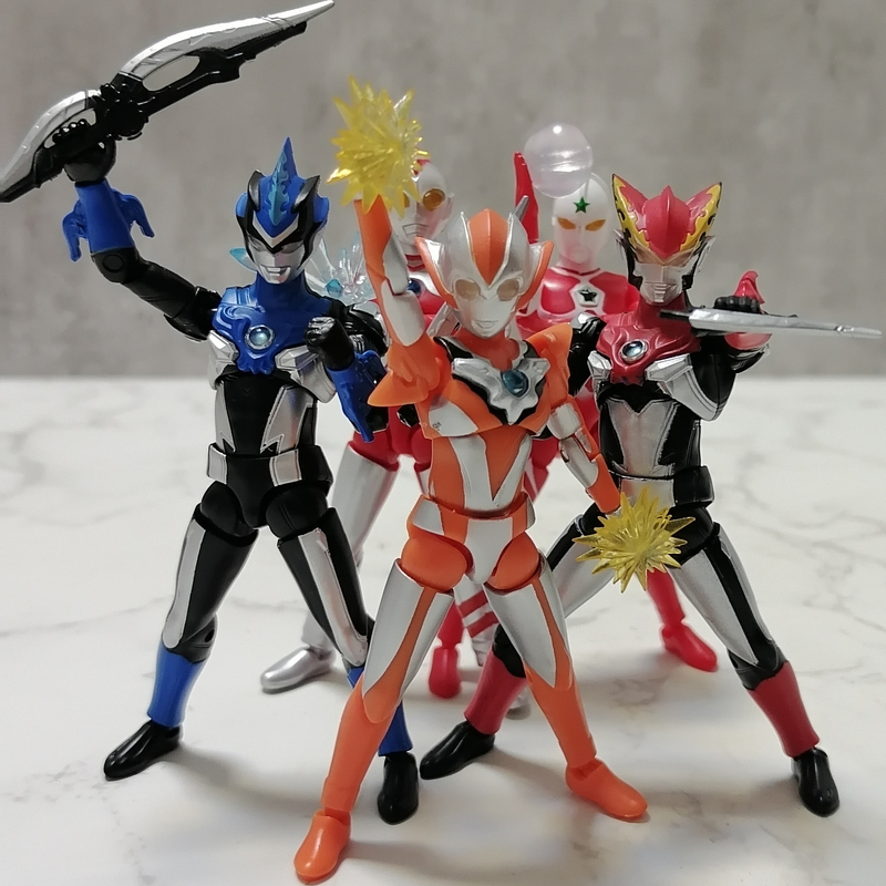 In-Stock Bandai Shokugan Super Action Α12 Robogri Joe Joe Nias Ultraman Mini Model Boxed Figure