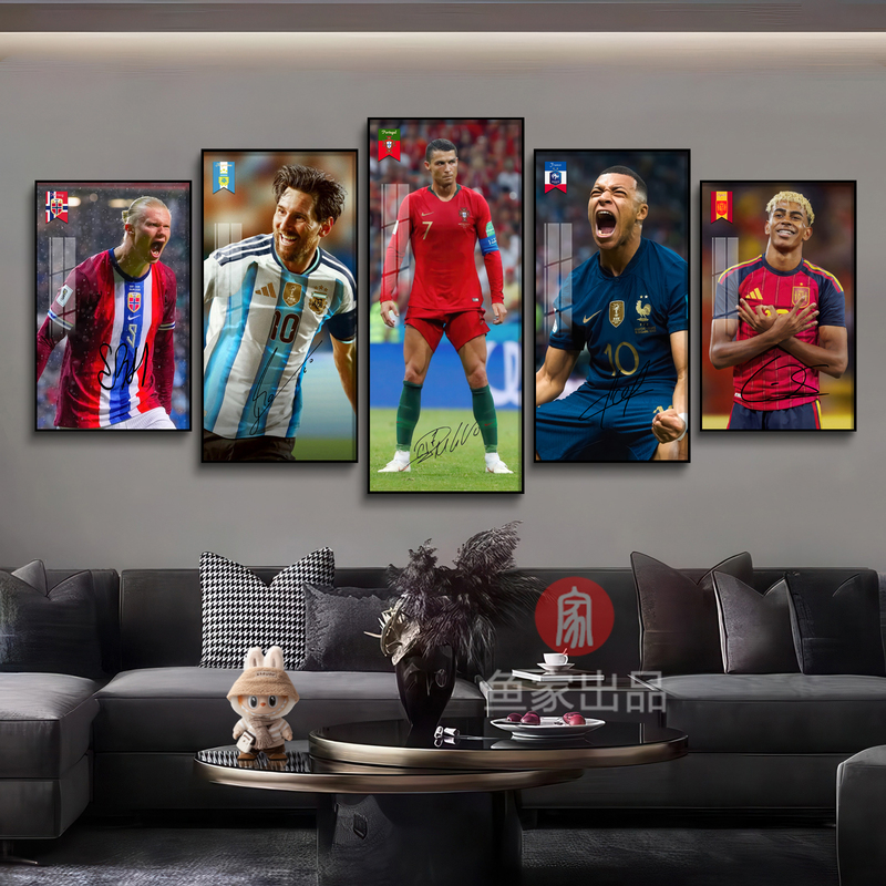 Cristiano Ronaldo, Messi, Mbappé Football Star Posters, World Cup Posters, Decorative Paintings, Sports Lottery Store, Bar Signature Wall Art Cristiano Ronaldo, Messi, Mbappé Football Star Posters, World Cup Posters, Decorative Paintings, Sports Lottery Store, Bar Signature Wall Art