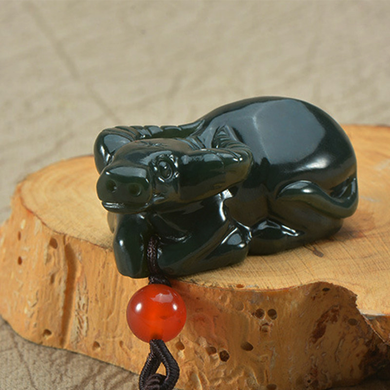 Natural Qinghai Kunkun Clenching Jade Raw Shaw Bull Twist Transfer Dry Kun Transport Men And Women Lovers Pendants Birthday Pendant Presents