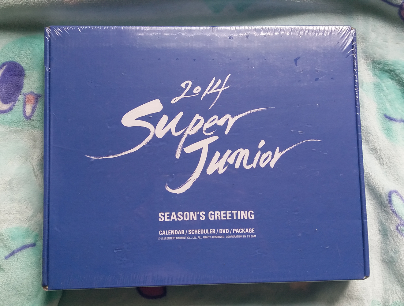 Super junior new unununscripted Memorial Box 2014 Season’s greeting