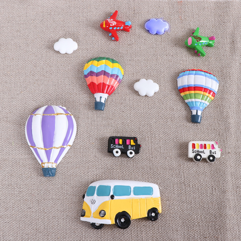 Car Bus School bus Car Hot air balloon Clouds Creative magnetic buckle Refrigerator sticker Home decoration Diorama