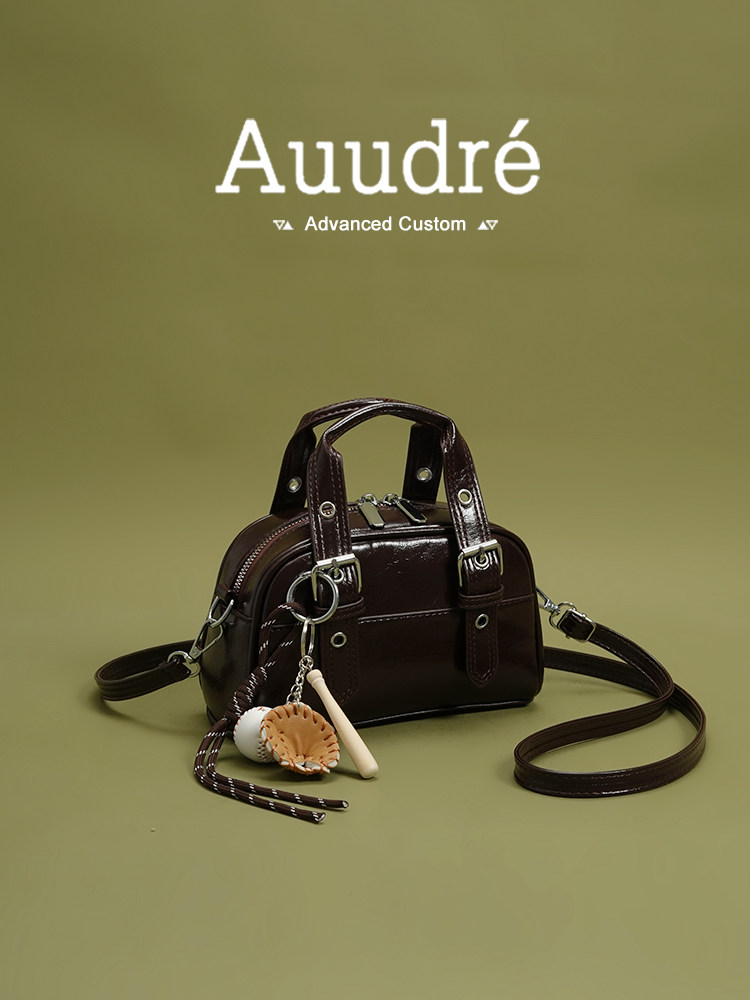 Auudre Retro Niche Handbag Women's 2026 New Autumn and Winter Versatile Crossbody Bag Commuter Small Tote Bag