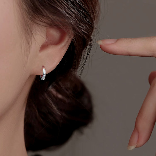 Platinum earrings PT950 handsome plain earrings earrings for pierced ears single New Year's Valentine's Day gift for boyfriend