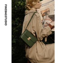 Finebagstudio Spring Summer Retro Small Square Bag Women Skew Satchel small crowdsourced mobile phone bag womens bag