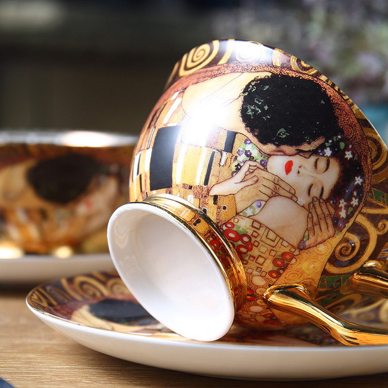 European-style bone china luxury coffee cup high-end exquisite household afternoon tea tea set coffee cup and saucer gift box set assembly