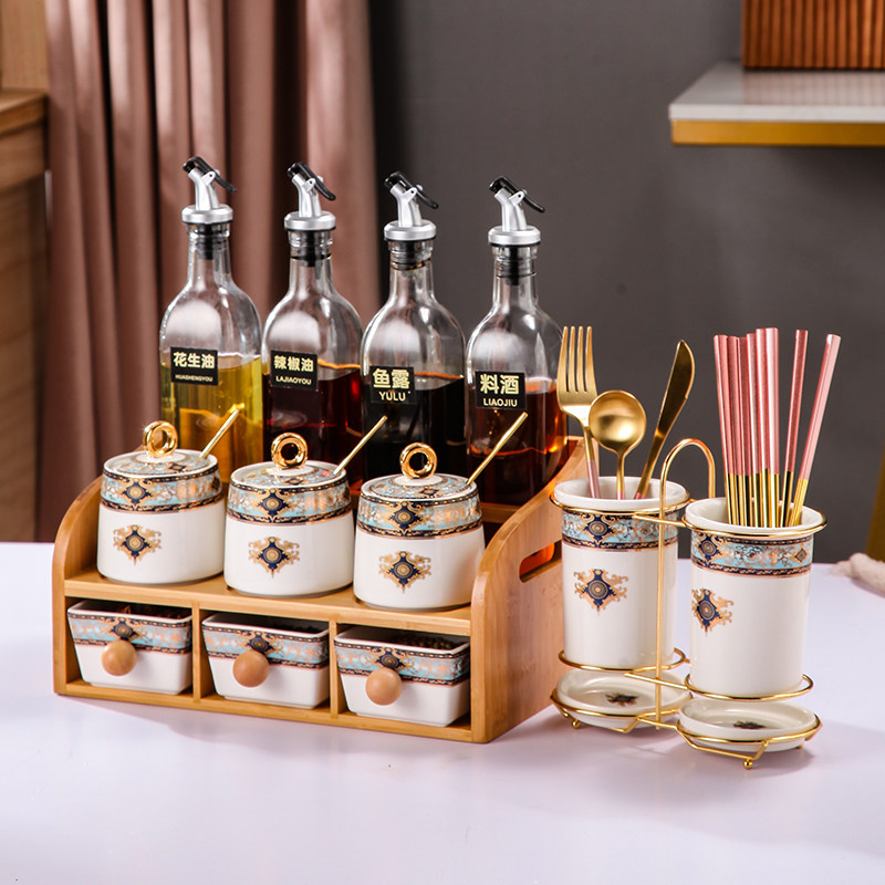 Methodist European Ceramic Flavor Box Household Kitchen High-end flavor cans Salt Salt Sauce Set