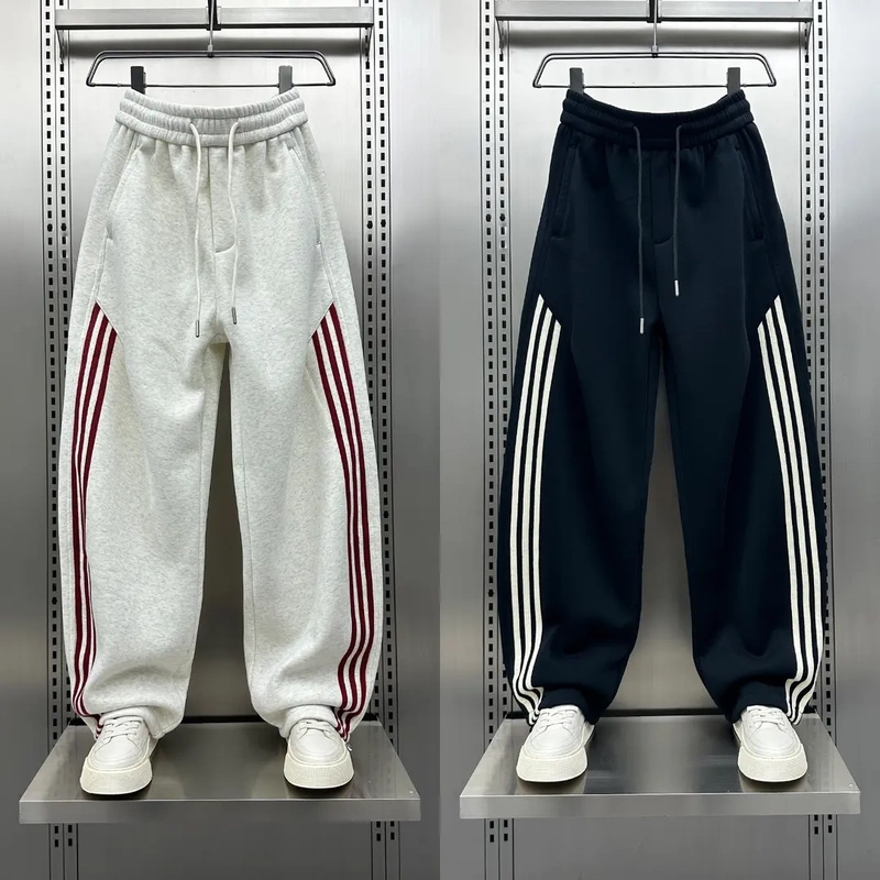 2026 Spring and Autumn New Striped Three-Stripe Patchwork Straight-Leg Sweatpants for Men, American Style Elastic Waist Loose Casual Joggers 2026 Spring and Autumn New Striped Three-Stripe Patchwork Straight-Leg Sweatpants for Men, American Style Elastic Waist Loose Casual Joggers