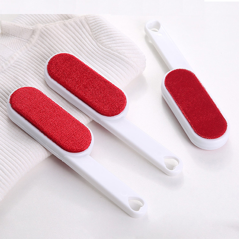 Double-sided electrostatic brush clothing woolen coat dust removal brush hair removal brush bed brush dry cleaning brush with hook hair sticking device