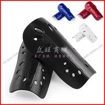 Football leg guard Ultra-light professional leg guard Calf protective gear flapper insert
