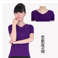 Сиреневый, V-образный вырез