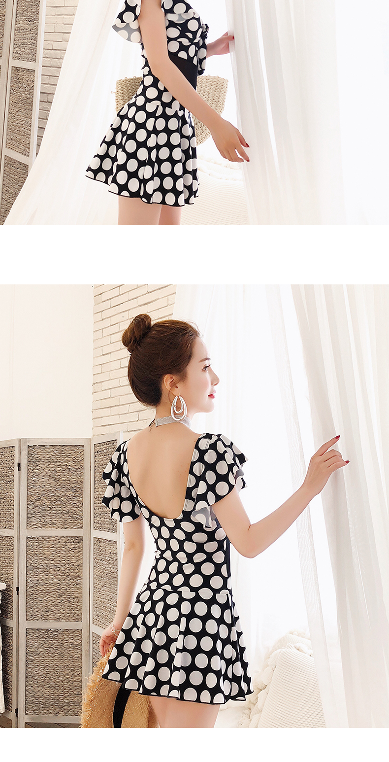 Áo tắm nữ 2019 mới đầm một mảnh kiểu dáng che bụng bảo thủ sóng điểm áo tắm nhỏ ngực giảm béo nóng bỏng mùa xuân - Bộ đồ bơi One Piece bộ bơi liền thân