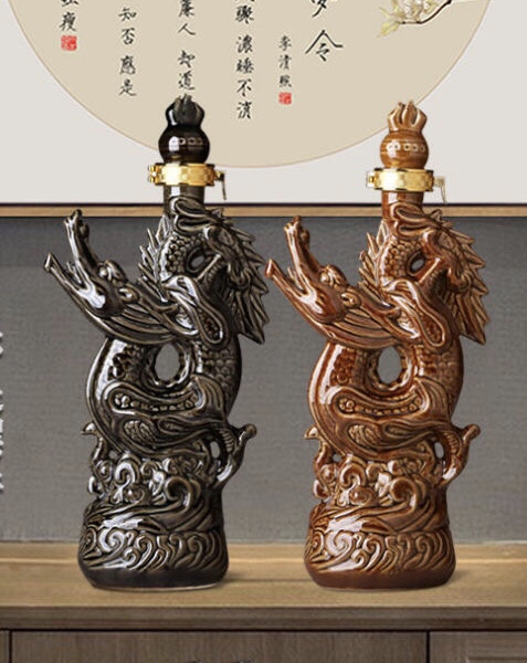 The ceramic bottle collection 677 relief dragon bottle with a single pound capacity is 30 cm high