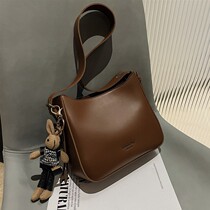Korean generation light luxury 2022 new trendy bag womens bag temperament retro messenger bag fashion single shoulder soft leather bucket bag