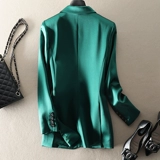 Весенний приталенный костюм, яркий броский стиль