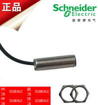 Schneider M18 flat head proximity sensor switch DC 10-36V three wire NPN normally open XS118BLNAL2C