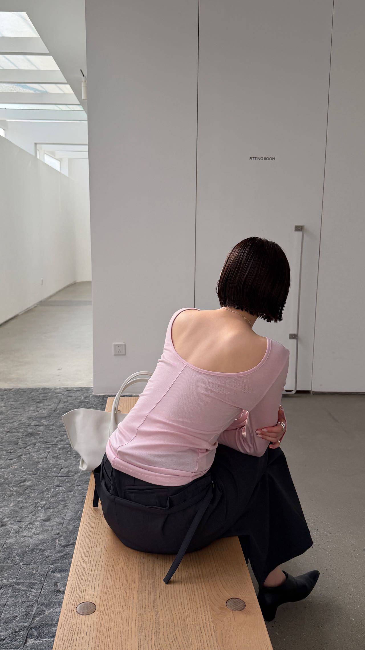 WAITMORE футболка женская с длинным рукавом из смеси тенсела и шерсти с U-образным вырезом приталенная базовая