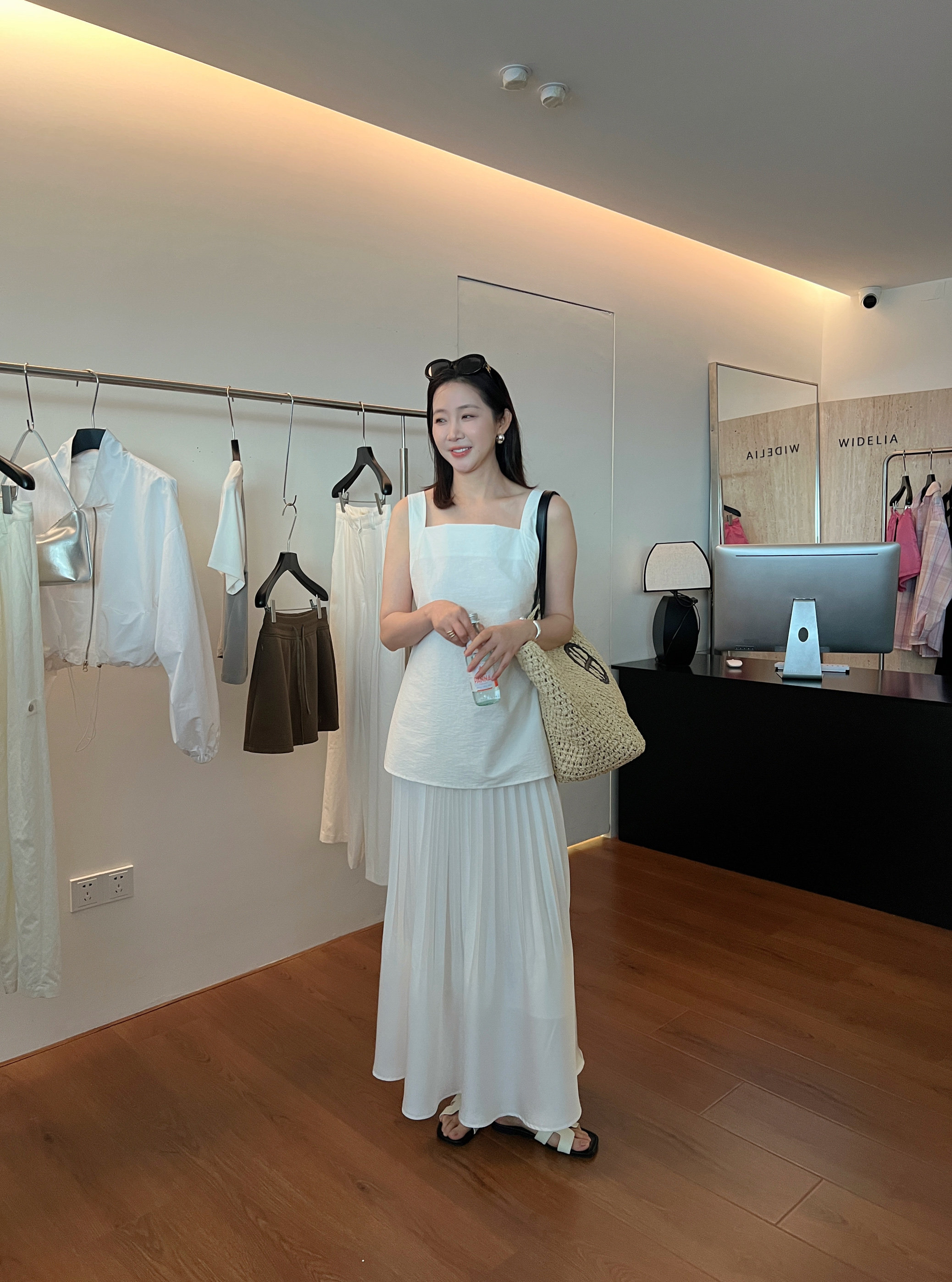 WIDELIA атласная плиссированная А-силуэт юбка со складками женская 2025 лето с резинкой на талии стройнящая юбка-русалка средней длины