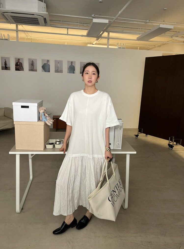 WIDELIA платье футболка с круглым воротом и сетчатыми вставками свободное летящее длинное платье лето 2025