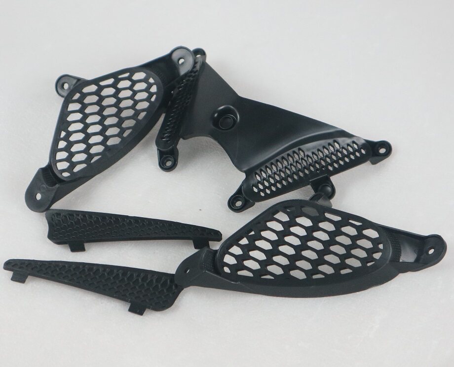 Guangyang motorcycle bend 150 ACC KCC 2V 4V ABS original front mud board front guard panel decorative net