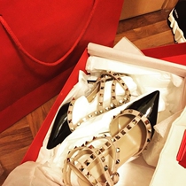 Buy a pair of genuine leather with source standard