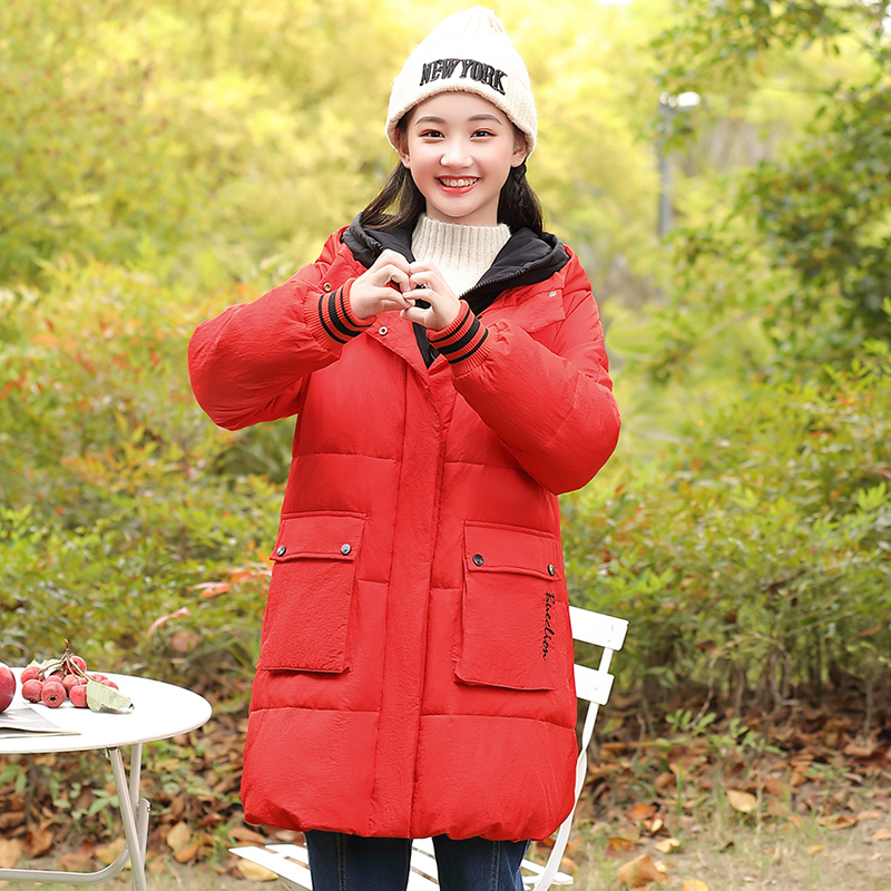 2021 New down jacket girl New Chinese New Year jacket Female foreign high school junior high school student red clothes winter clothing wave