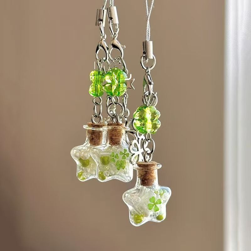 Simple ins Style New Four-Leaf Clover Star Wishing Bottle Phone Charm Bag Camera Keychain Pendant Versatile Simple ins Style New Four-Leaf Clover Star Wishing Bottle Phone Charm Bag Camera Keychain Pendant Versatile