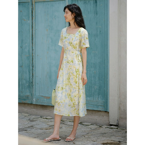 Платье, летний приталенный корсет, юбка, французский стиль, в цветочек, квадратный вырез