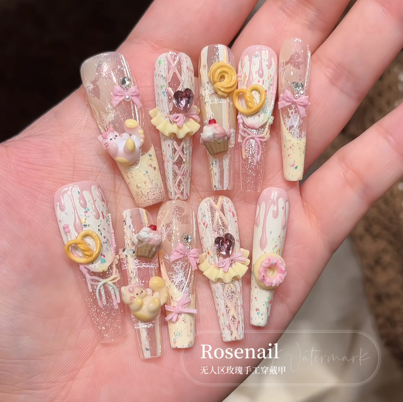 Bagel Donut 3D Realistic Dessert Wearable Nail Art Cute Handmade Nail Stickers Fake Nails Removable D11