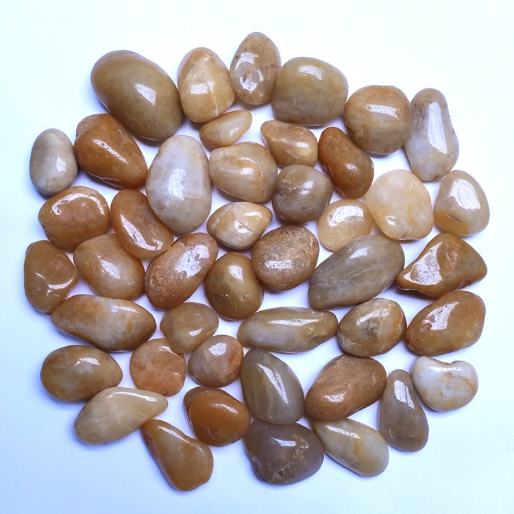 Deep polished rainfed stone (yellow color) cobblestone landscaped stone transparent yellow pebble decoration Xuanguan