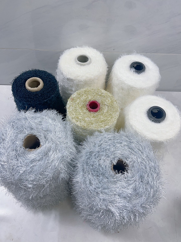 DIY Feather Yarn, Glass Feather Yarn, Non-Shedding, Soft to the Touch, Hand-Woven, Mixed Yarn DIY Feather Yarn, Glass Feather Yarn, Non-Shedding, Soft to the Touch, Hand-Woven, Mixed Yarn